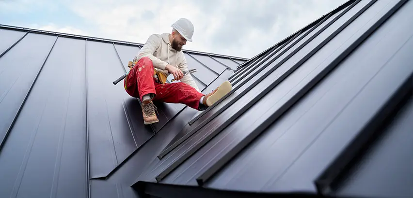 Professional Roof Valley Installation Services in Belleville, WI